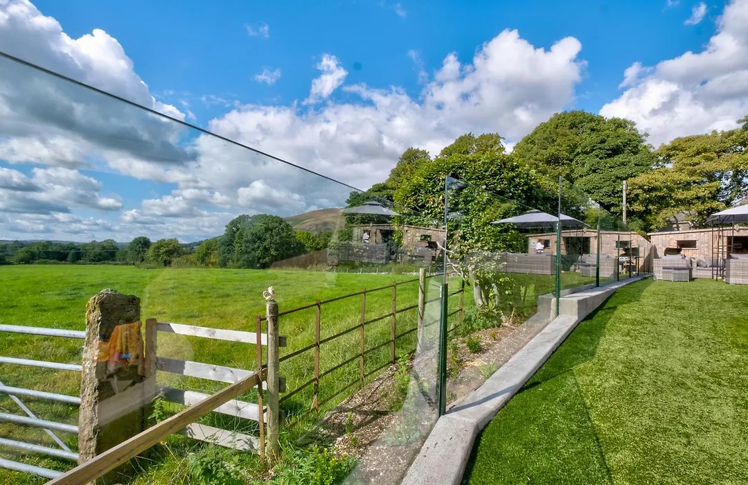 Howgills House Hotel-1