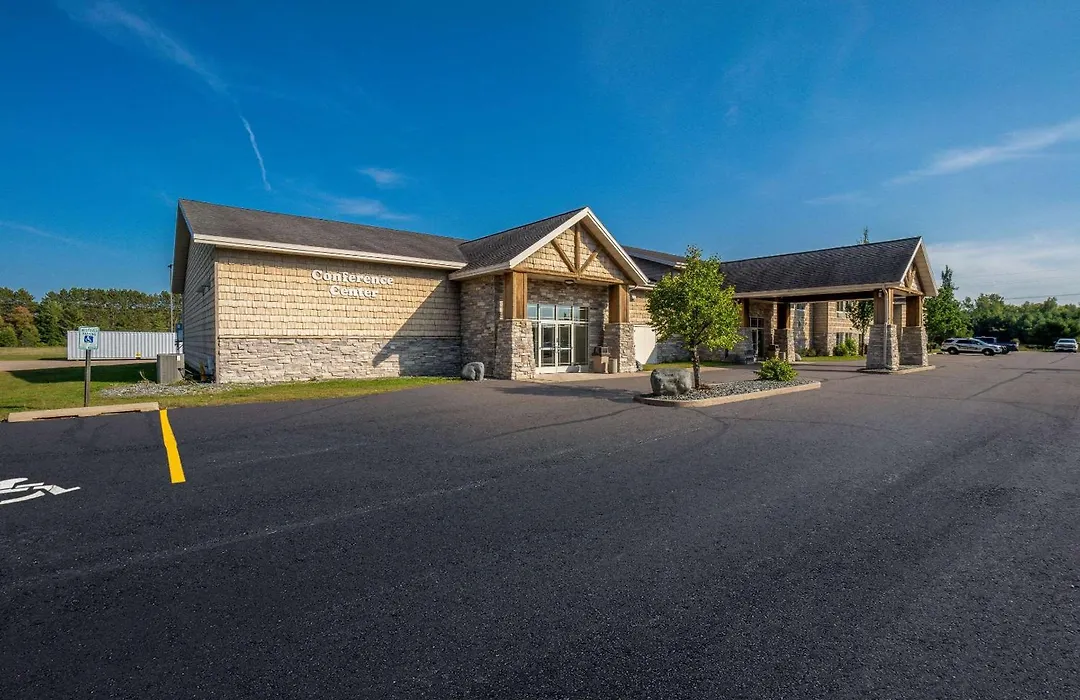 Rodeway Inn & Suites Tomahawk-1