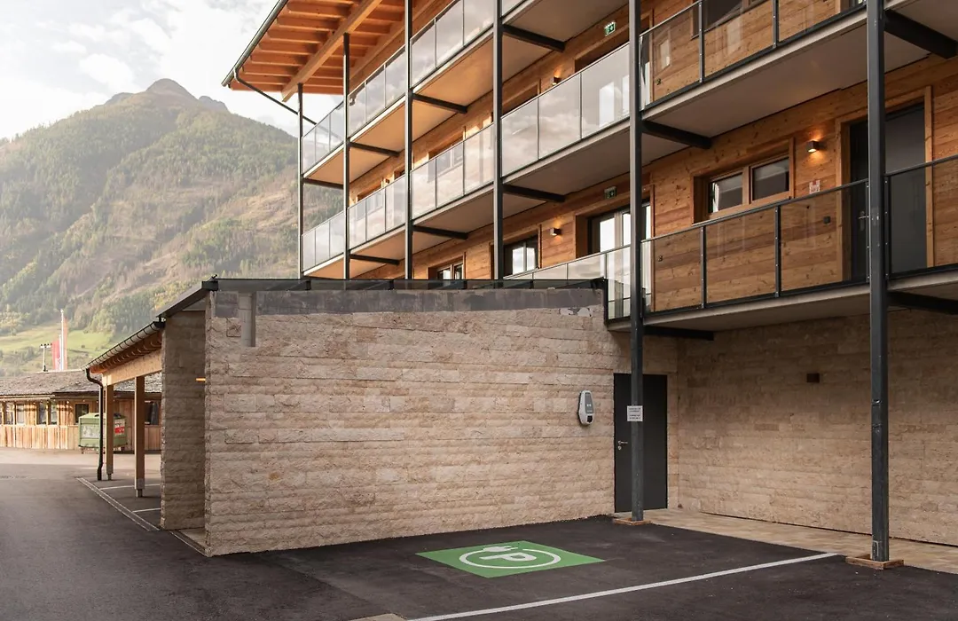 Alpenparks Montana Apartments-1