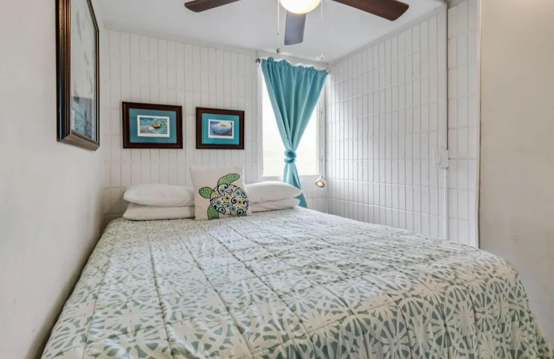 Stunning Ocean Views Condos In Oahu At Punaluu-1