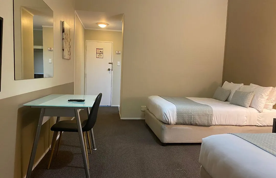Airport Gateway Hotel-1