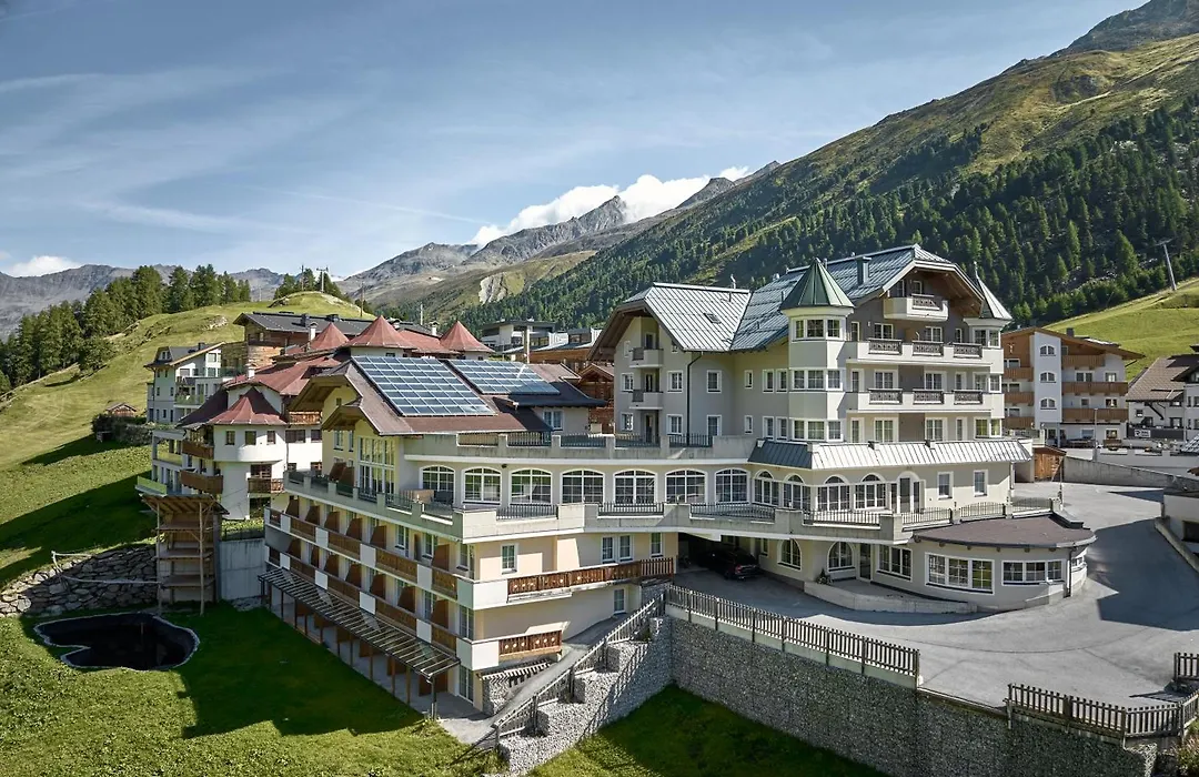 Hotel Alpenaussicht Obergurgl-1