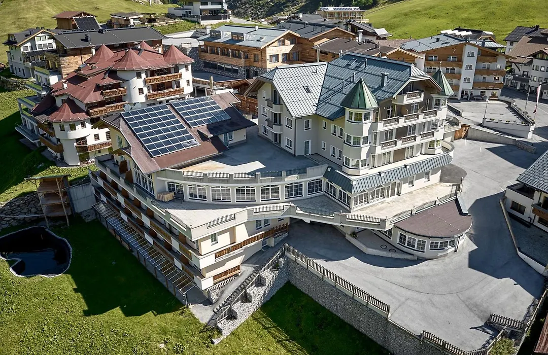 Hotel Alpenaussicht Obergurgl-1