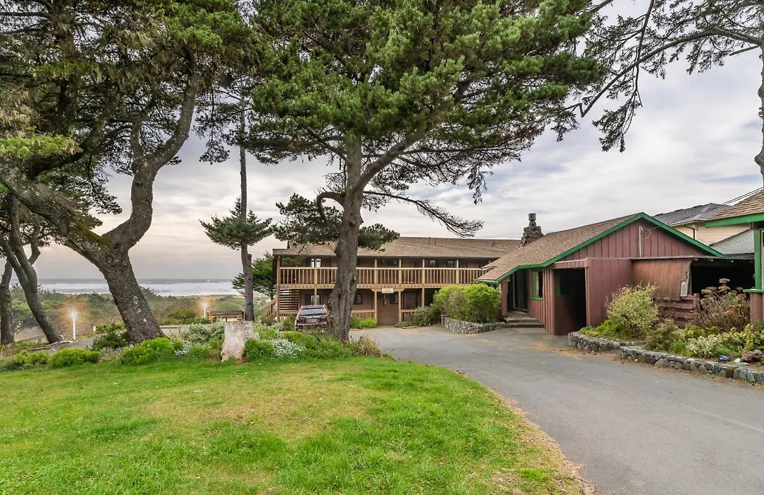 Gold Beach Inn-1