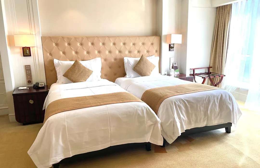 Paramount Gallery Hotel-1
