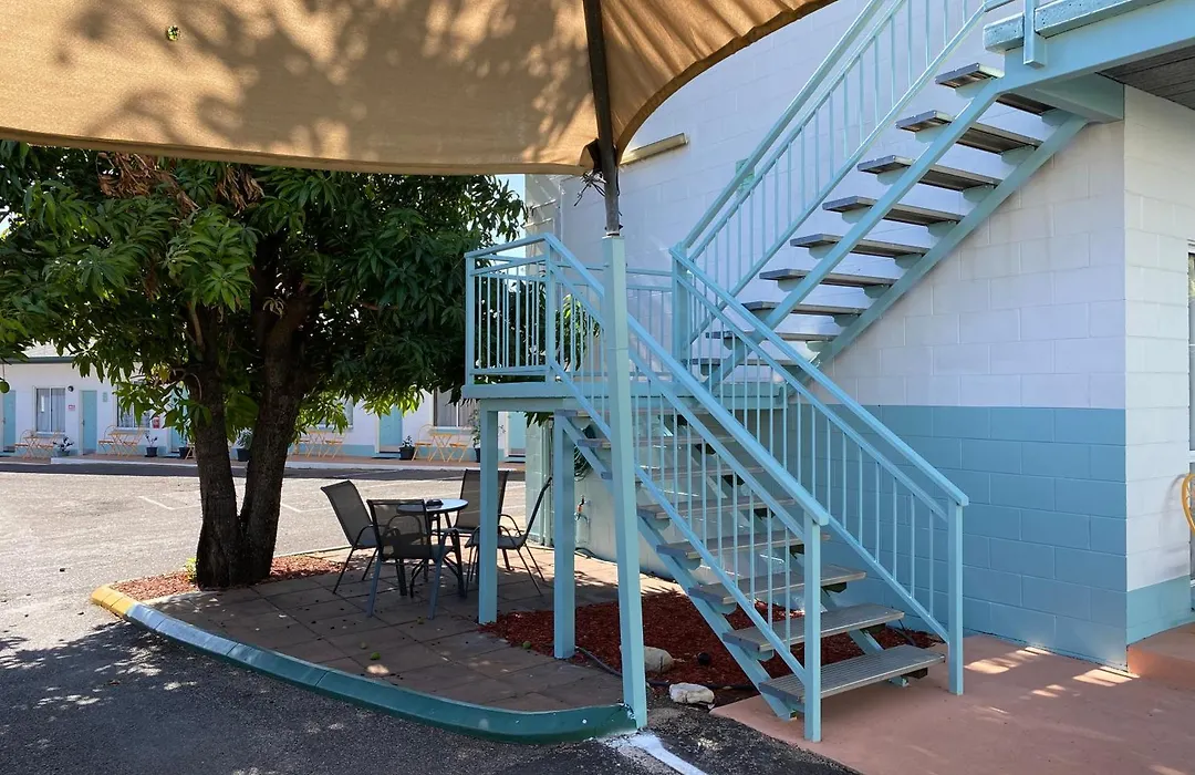 Central Point Motel-1
