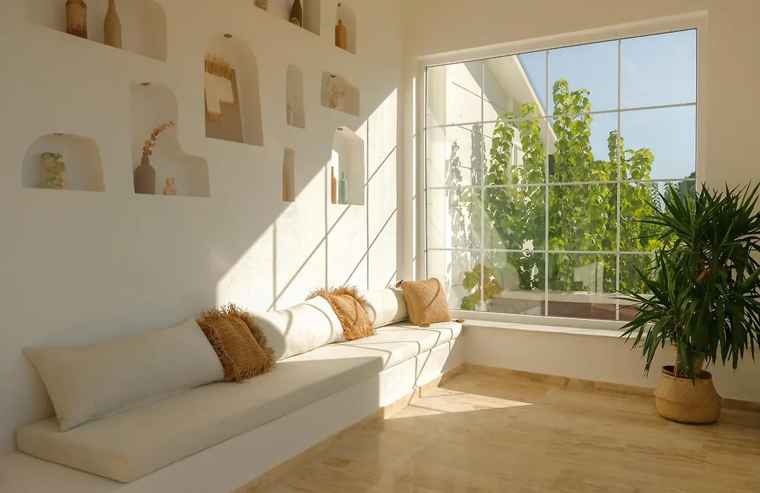 Raw Beach Hotel-1