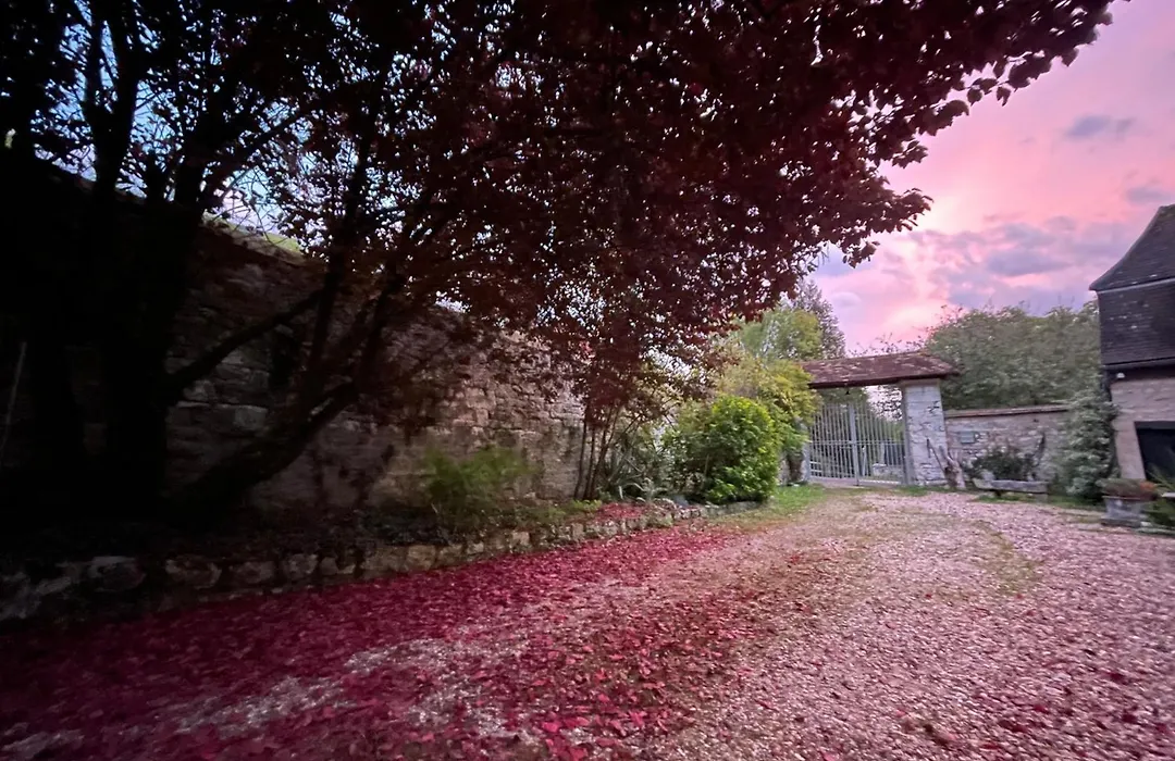 EVERGREEN GuestHouse-1