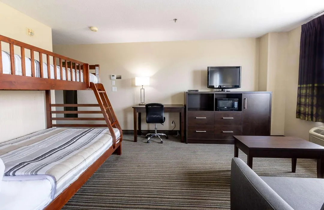 Super 8 By Wyndham Truro Ns-1