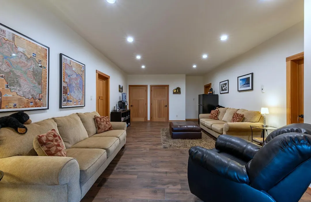 Canyon Ridge Lodge-1