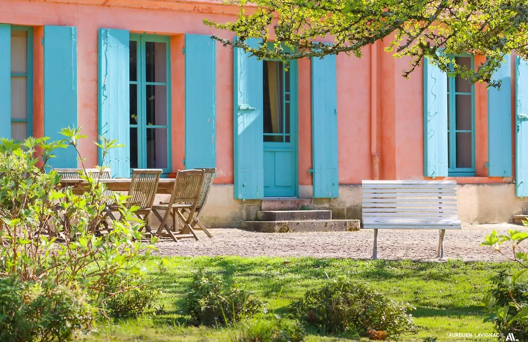 Chateau Pont Saint-Martin-1