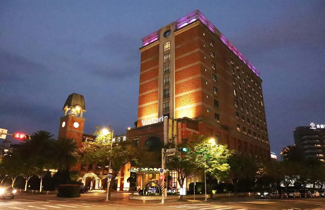 Grand Victoria Hotel-1