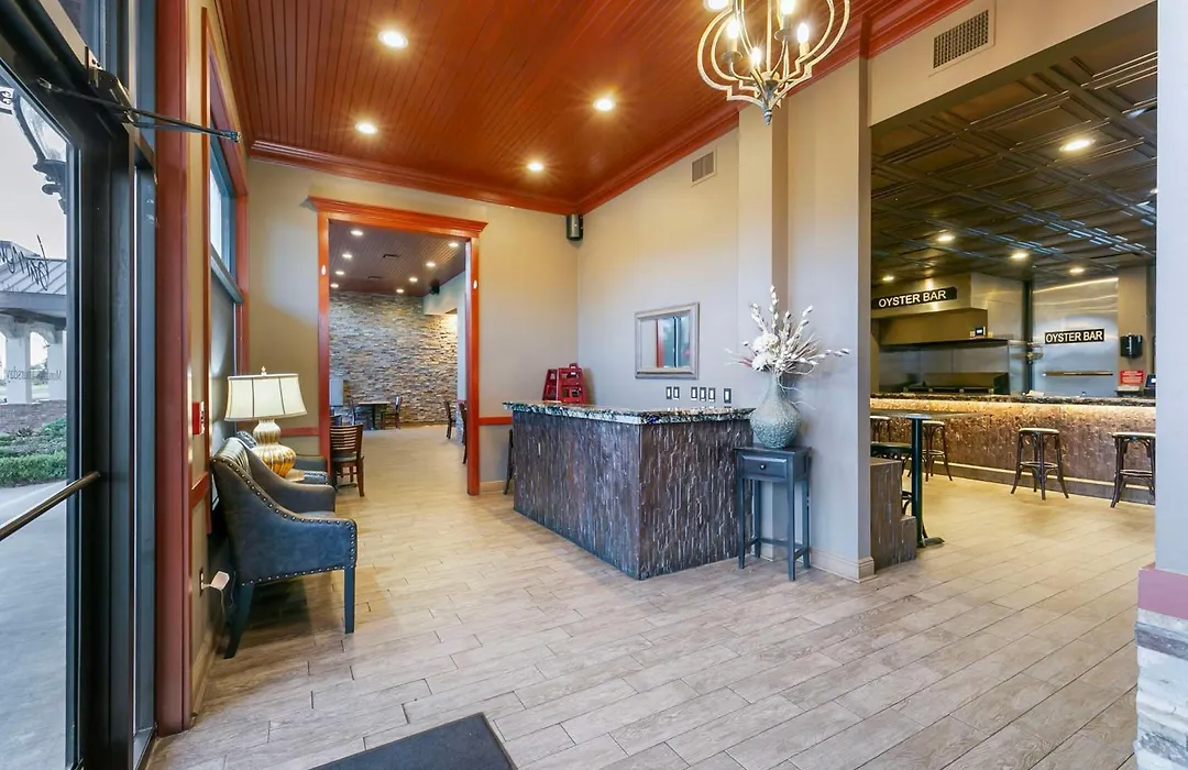 Best Western Plus Westbank-1