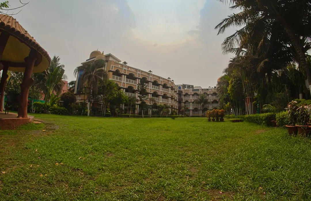 Nrs Royal Palace-1