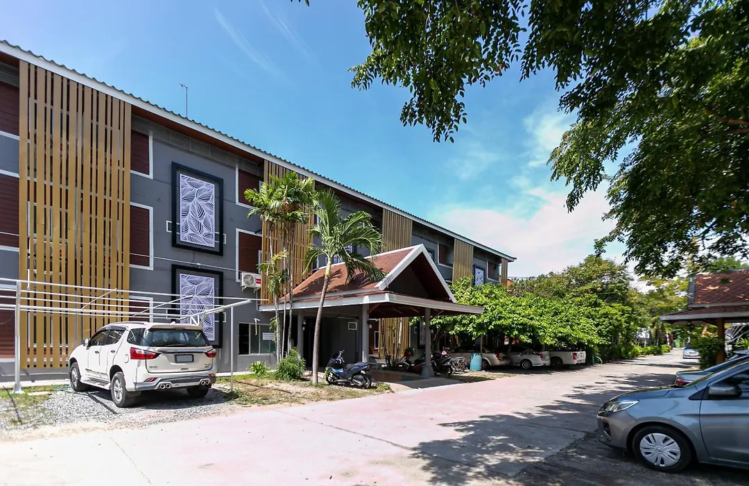 Deeden Pattaya Resort-1