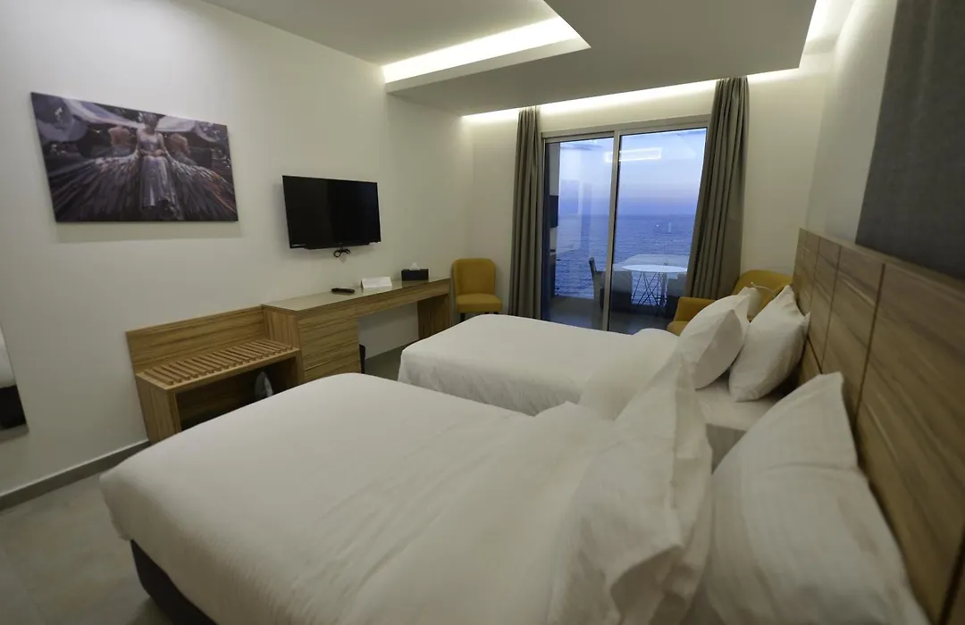 Zett Hotel-1