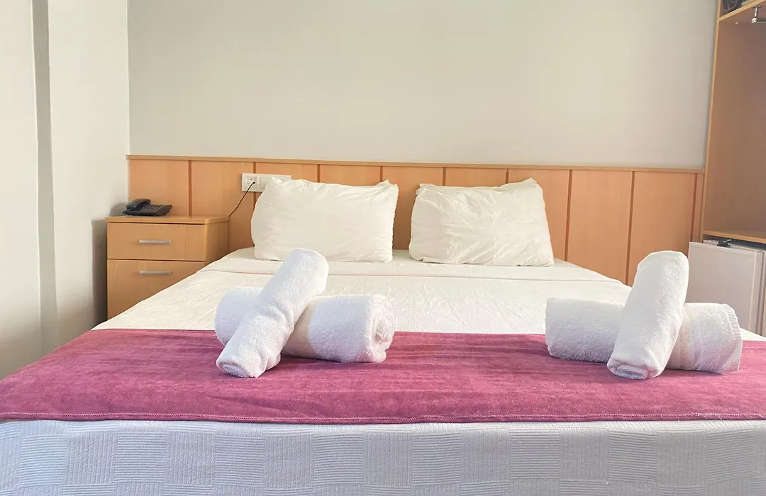 Hotel Oezsefa-1