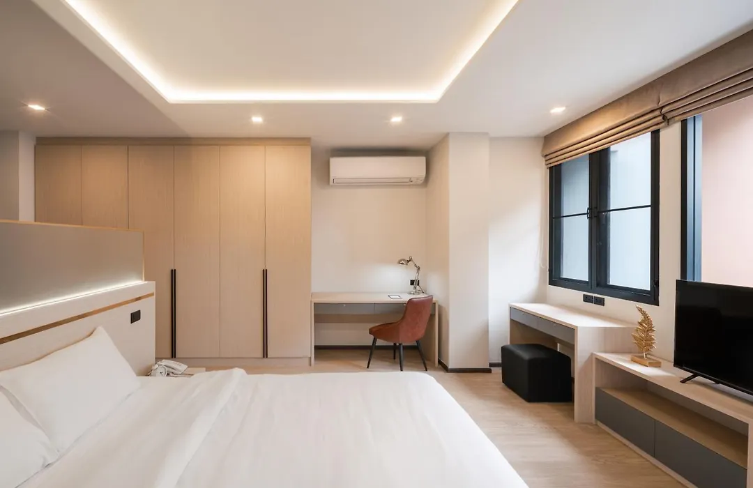 โรงแรมสามย่านเซอรีน-1