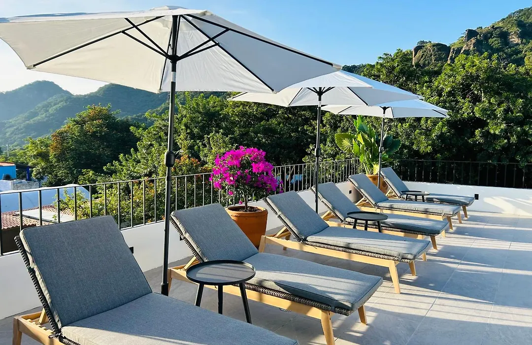 Tatala Hotel & Garden-1