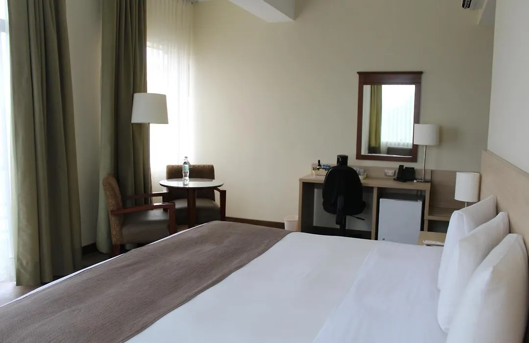 Del Prado Hotel-1