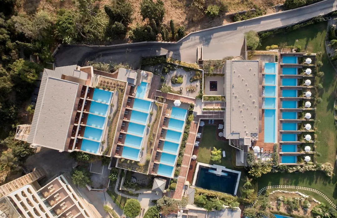 Elite Suites By Rhodes Bay-1