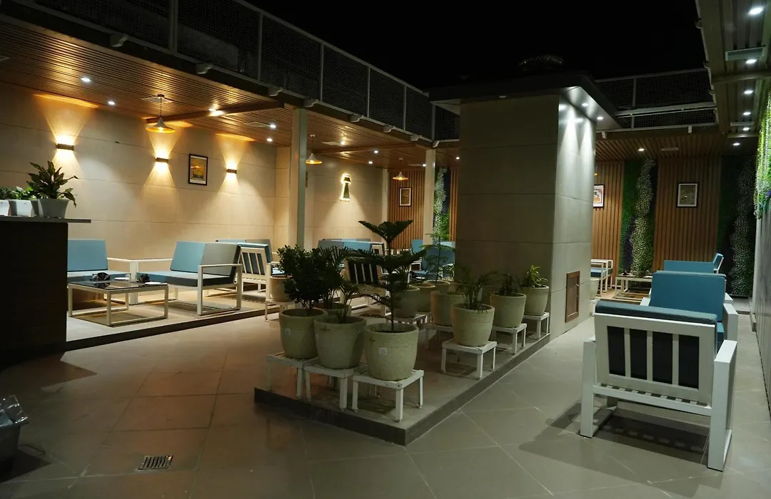 Hotel The Lamp-1
