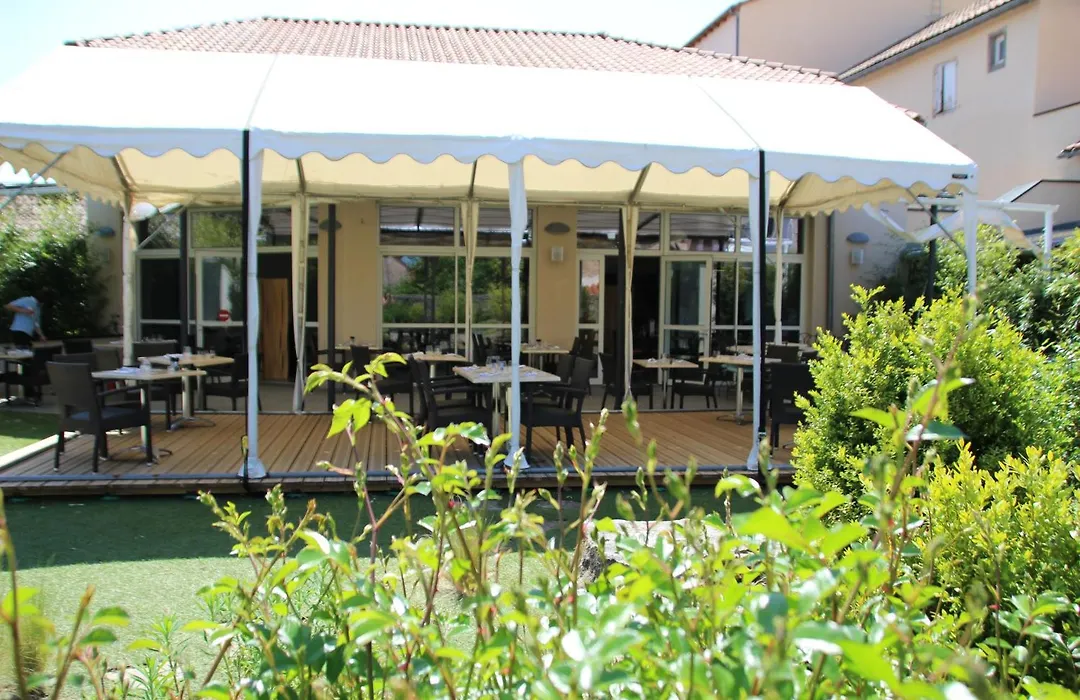 Hotel De La Poste-1