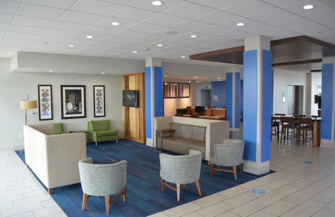 Holiday Inn Express & Suites-1