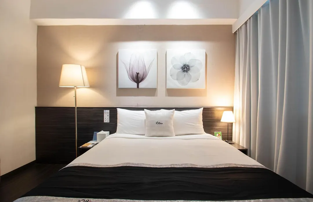Stay Inn-1