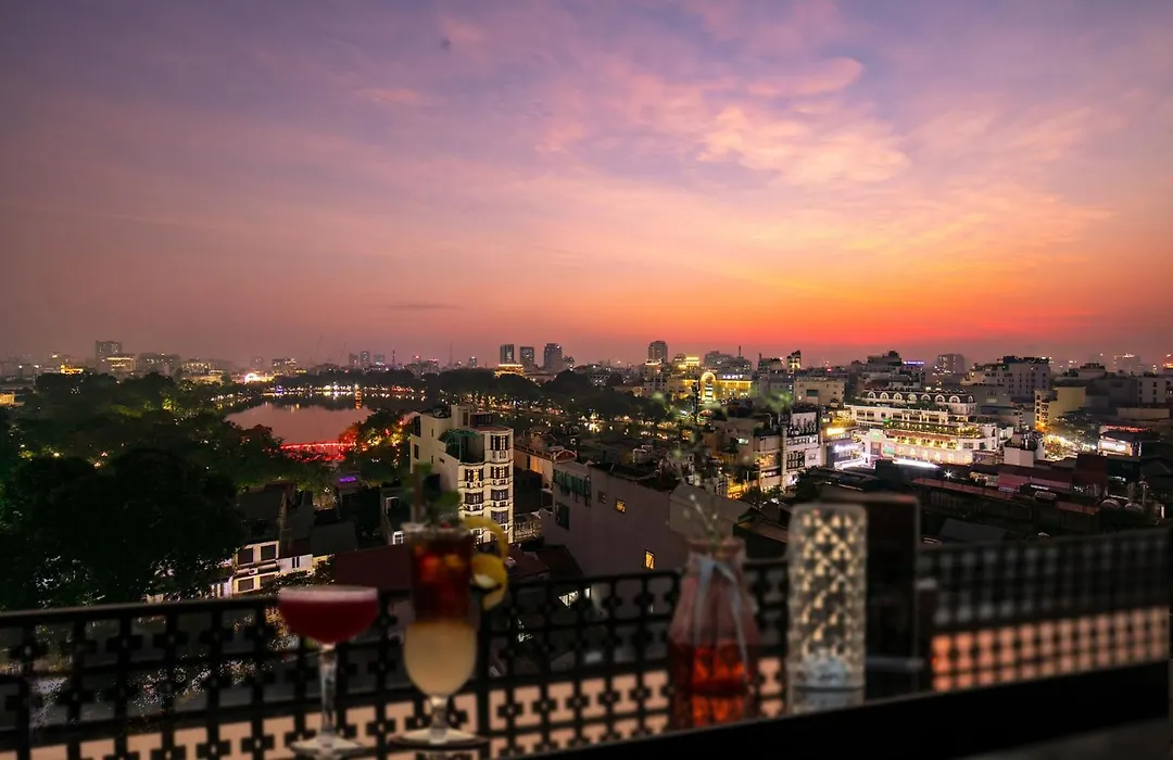 Lucien Hanoi Lakeside Hotel & Rooftop-1