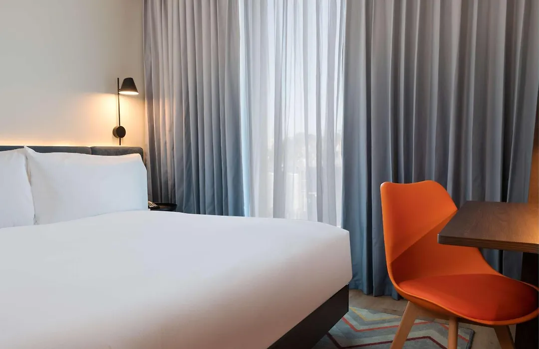 Hampton By Hilton Ashford International-1