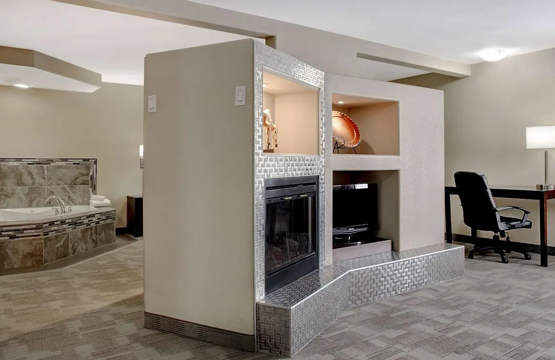 Days Inn By Wyndham Medicine Hat-1