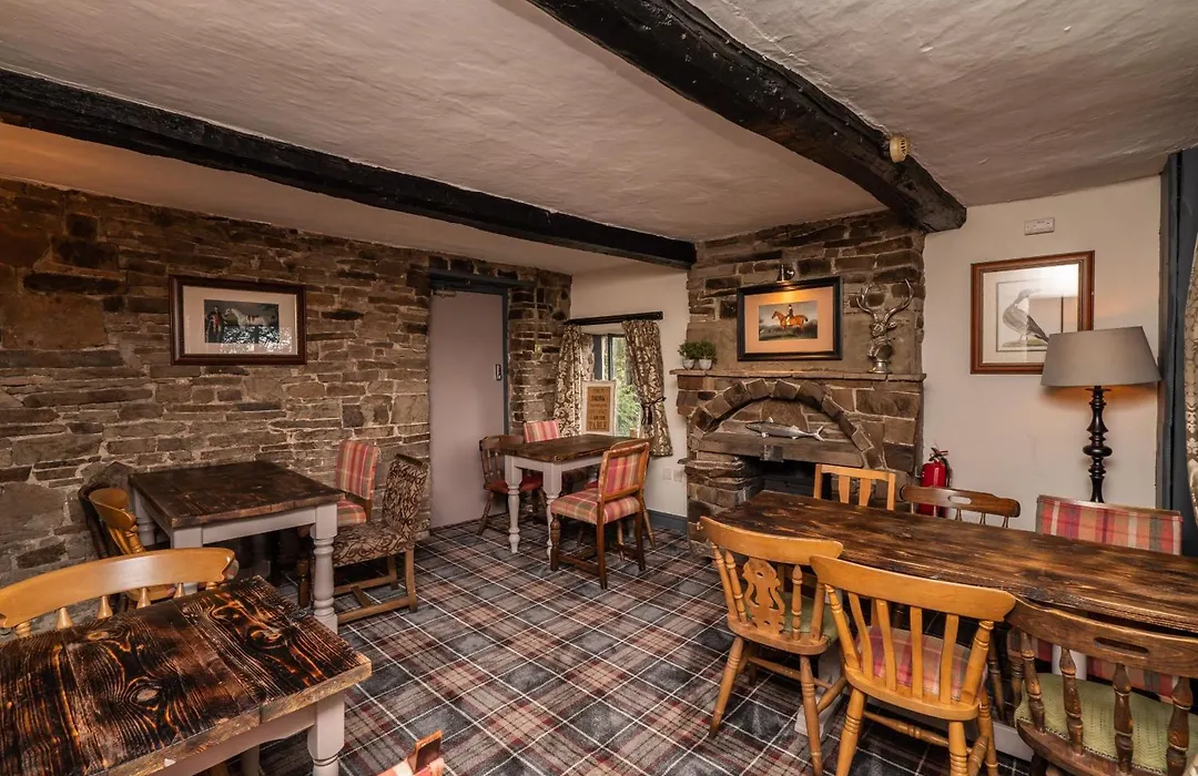 The Strawbury Duck Inn-1