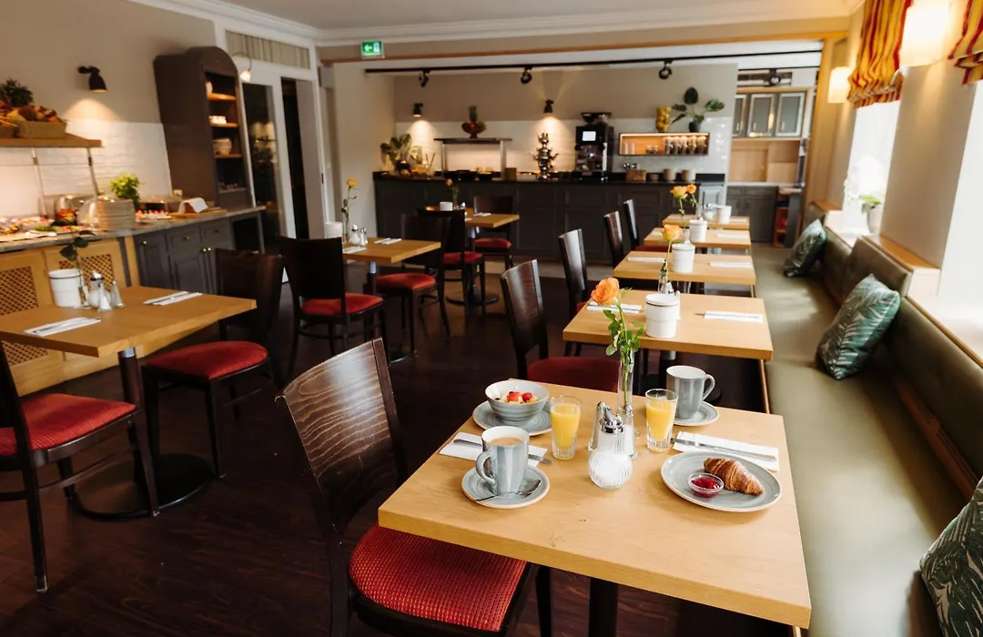 Hotel Saentis-1