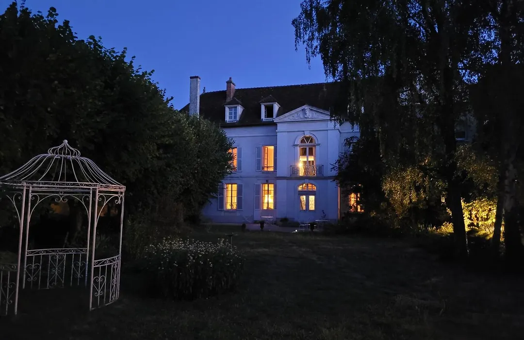 Hôtel Particulier St-Eusèbe - Saint-Eusèbe Mansion-1