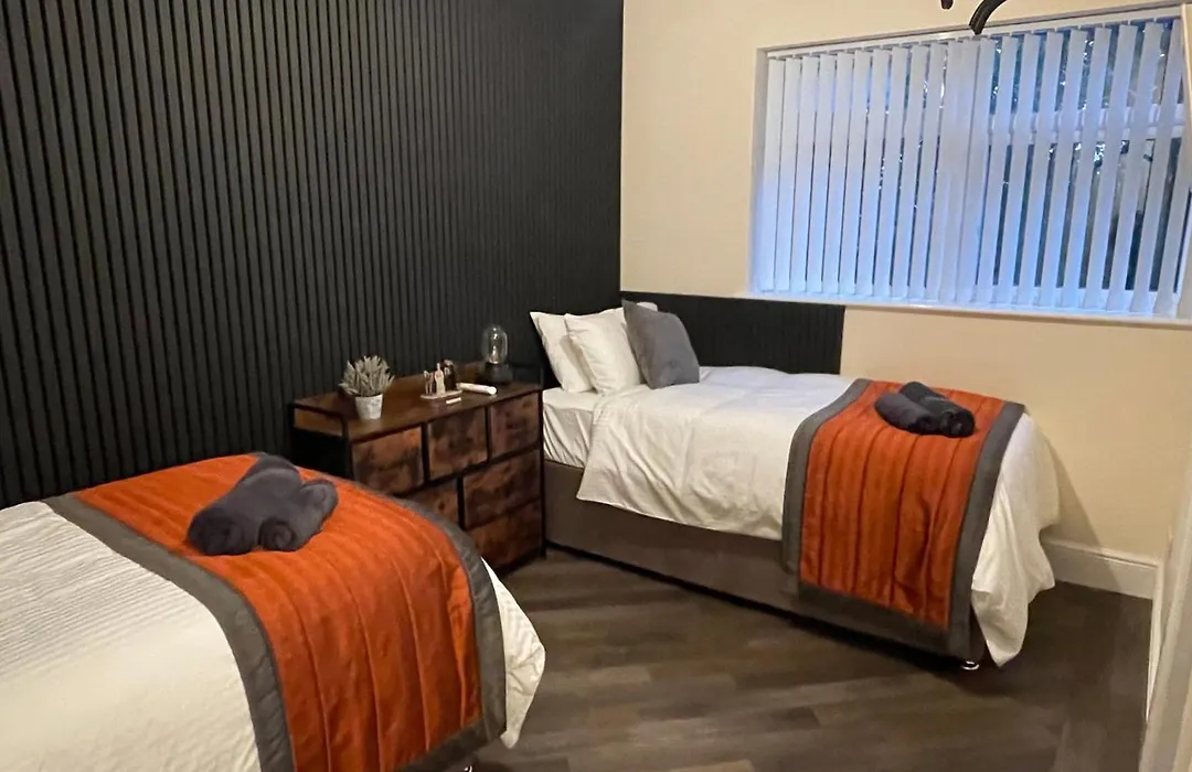Anfield Place To Stay-1