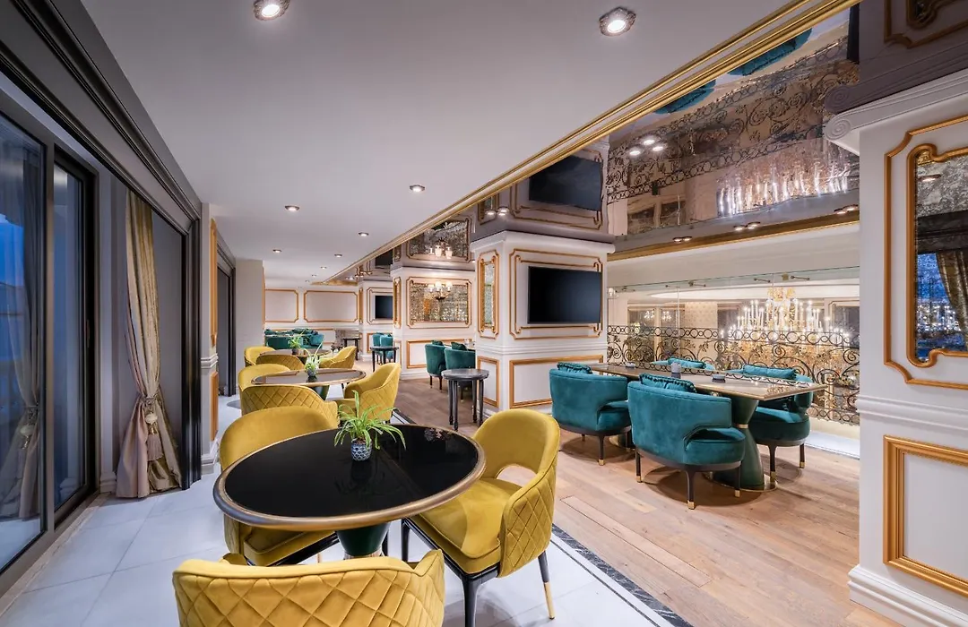 Les Ambassadeurs Hotel Casino&Marina-1