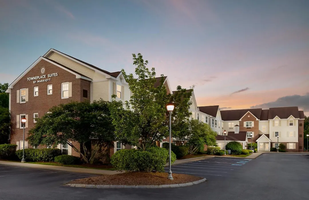 Towneplace Suites Manchester-Boston Regional Airport-1