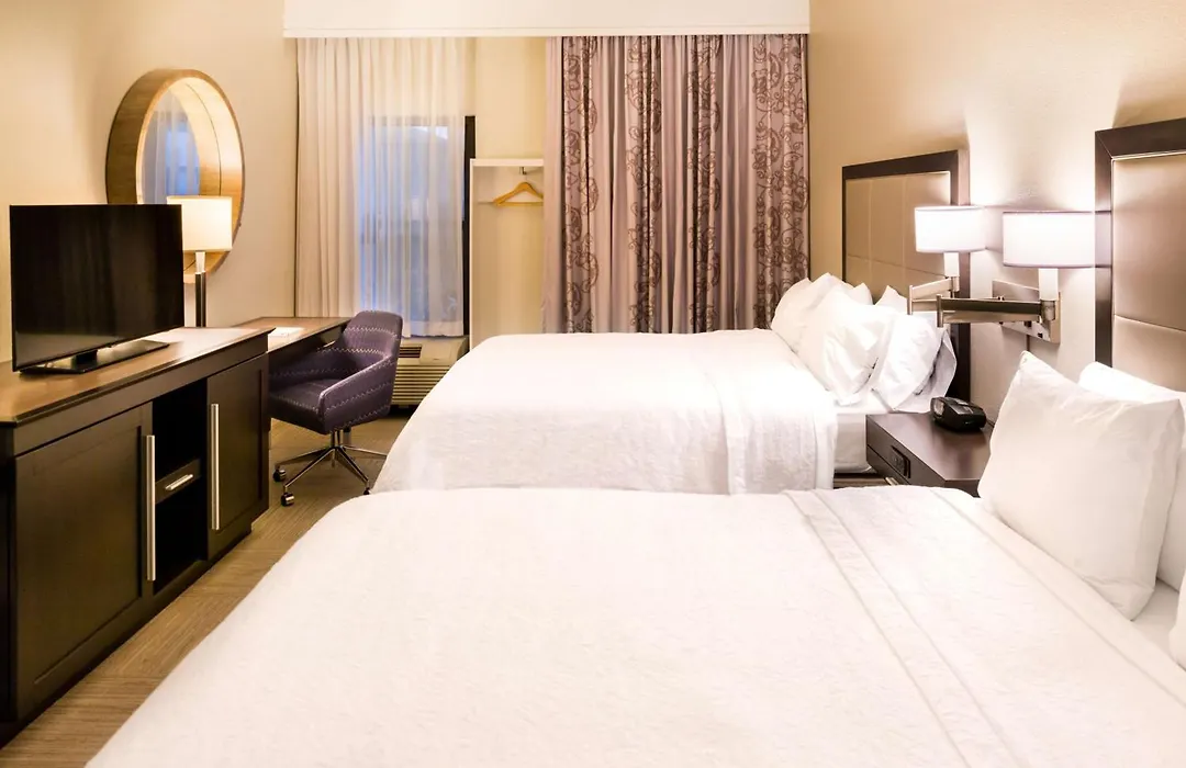 Hampton Inn & Suites Orlando-East Ucf-1