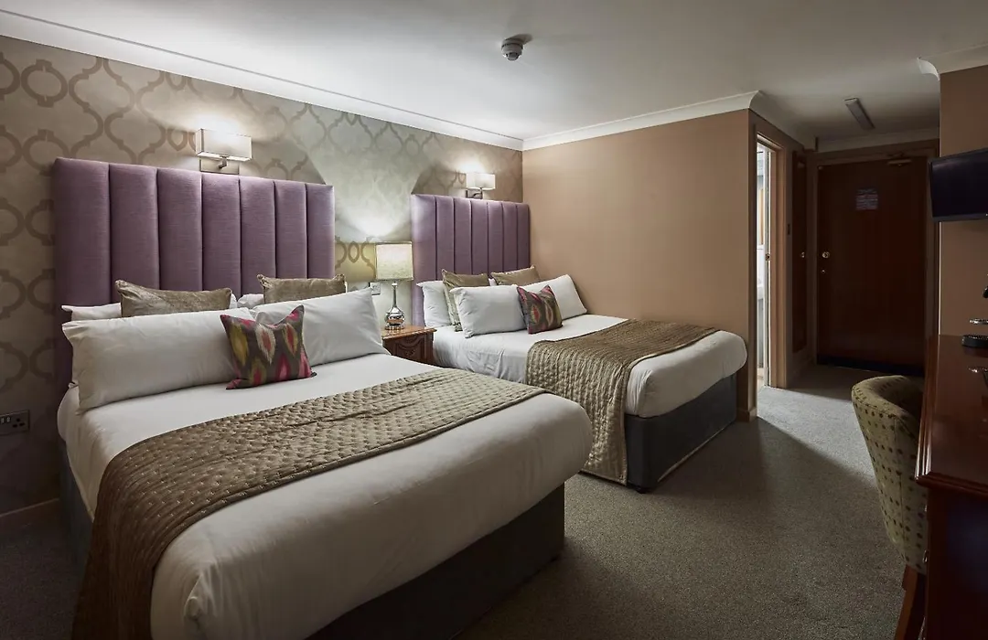 Pyewipe Lodge Hotel-1