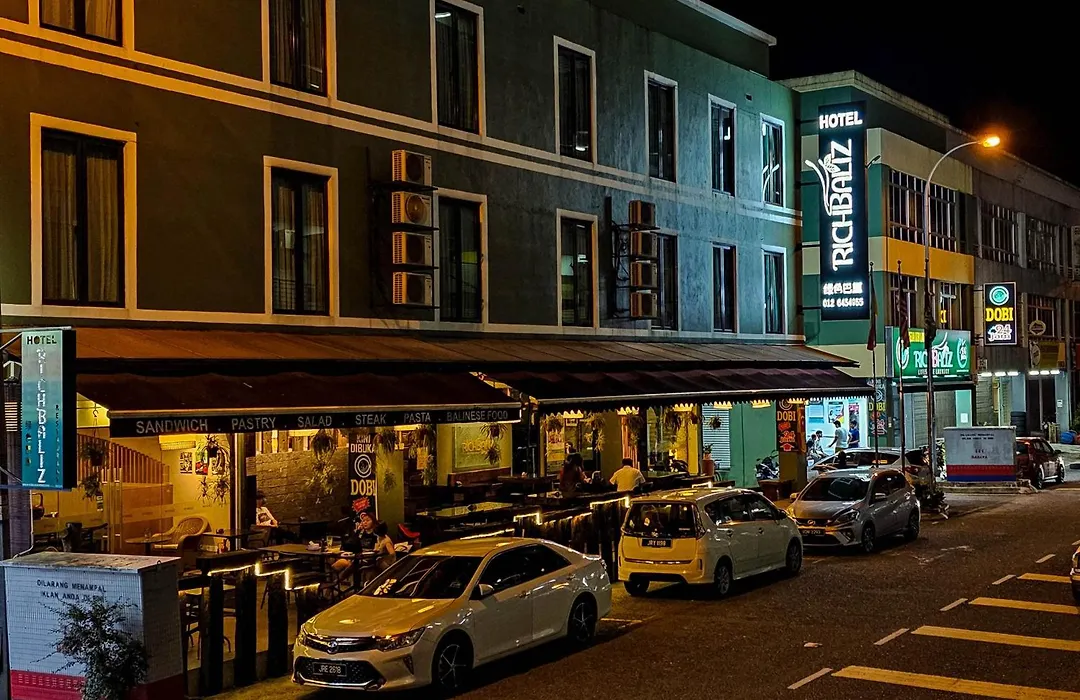 Hotel Richbaliz Selayang-1