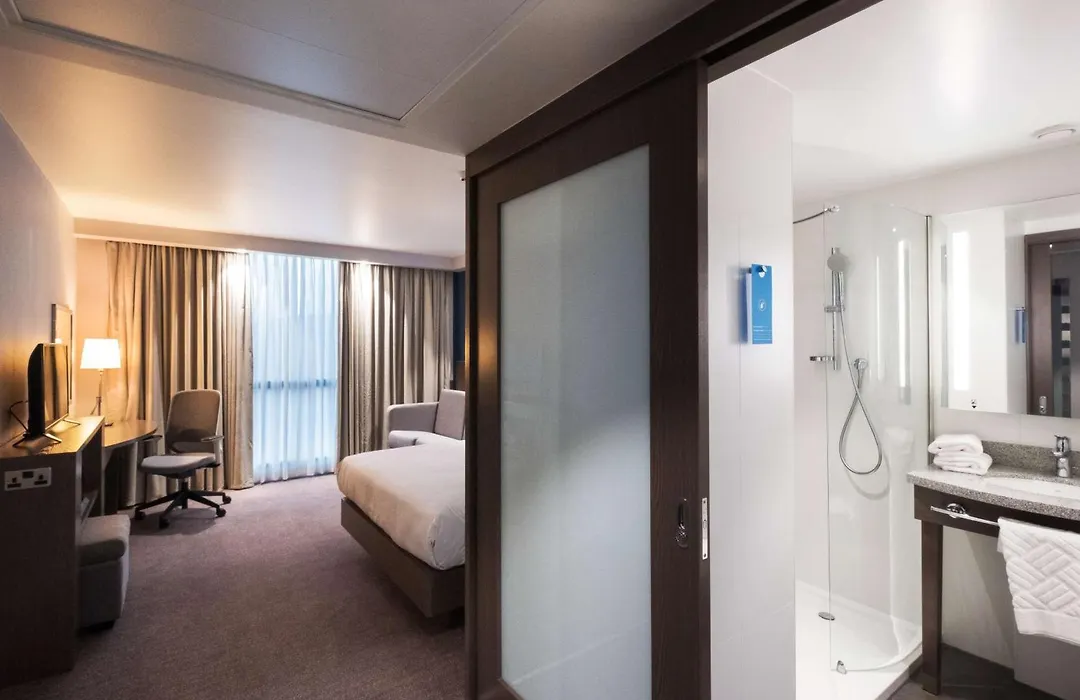 Hampton By Hilton Aberdeen Airport-1