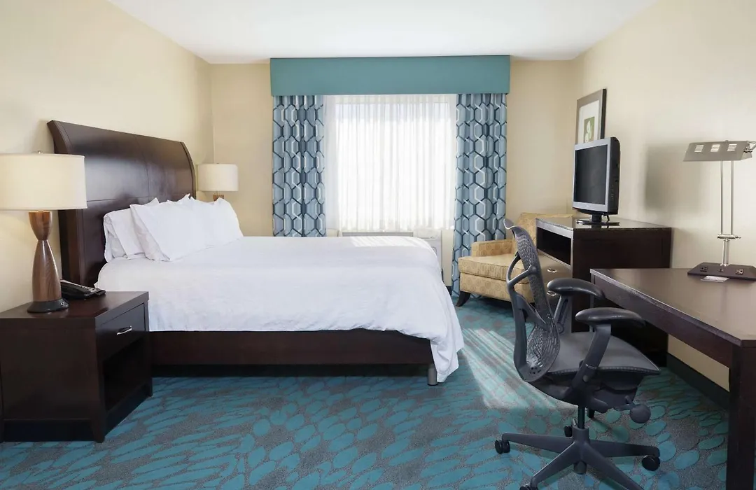 Hilton Garden Inn Fargo-1