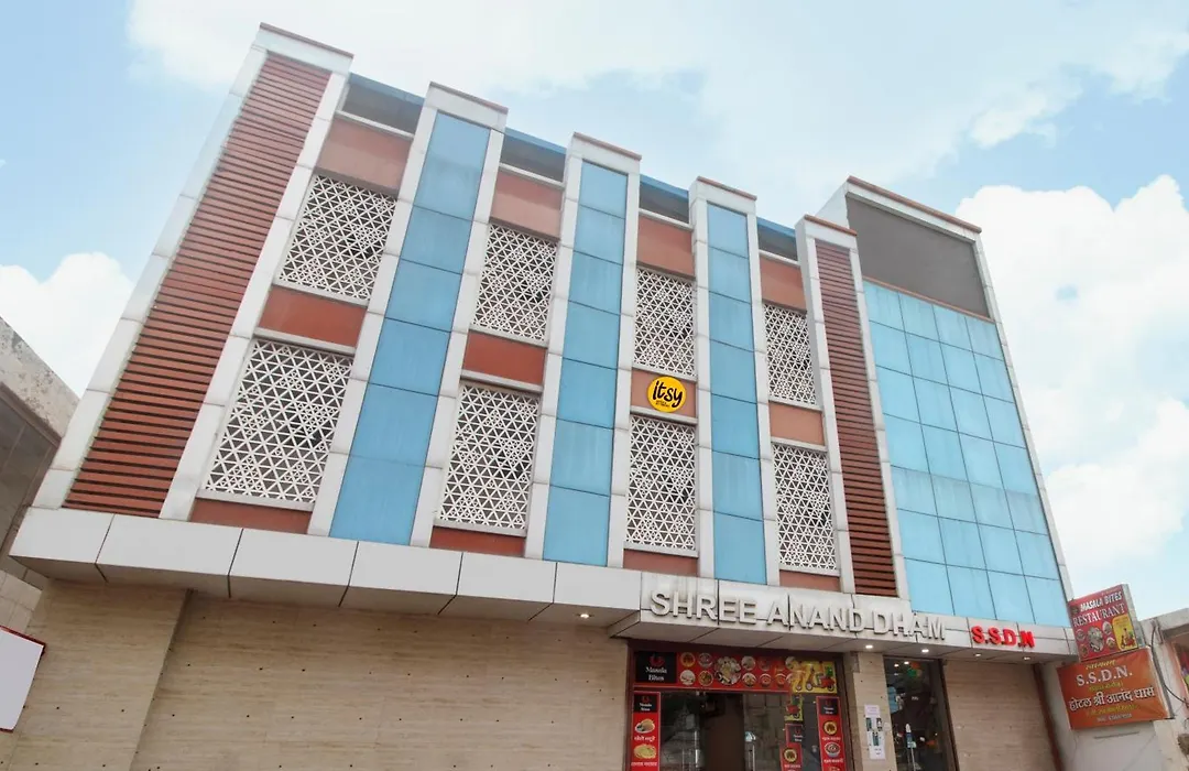 Itsy Hotels Shree Anand Dham, Vrindavan-1