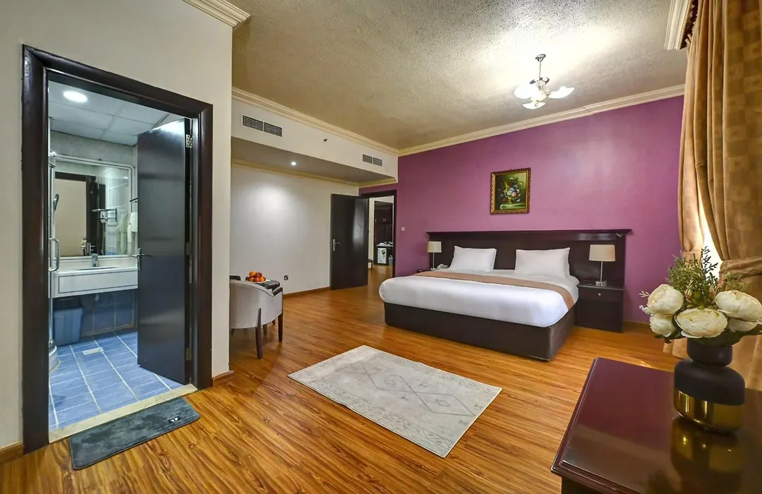 Al Bustan Hotel-1