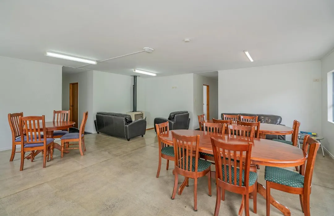 Coromandel Shelly Beach Top 10 Holiday Park-1