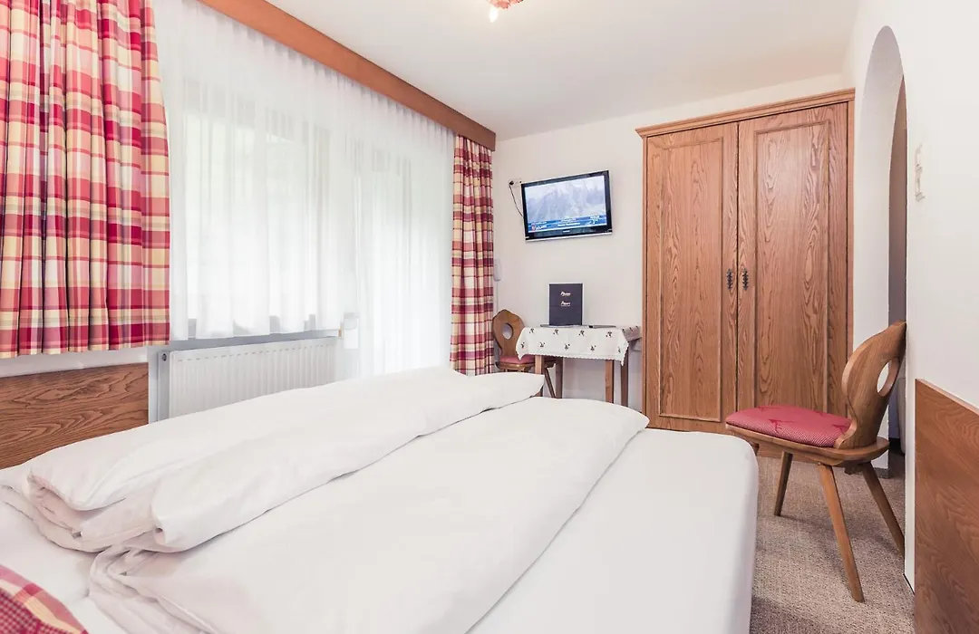 Madle - B&B-1