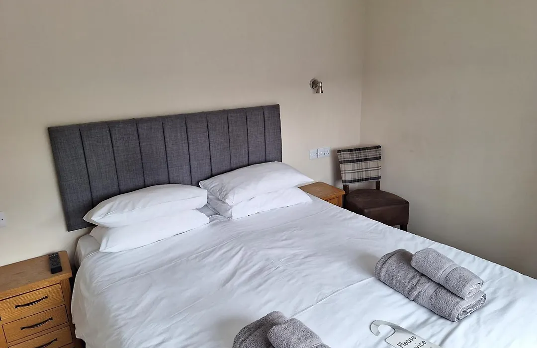 Ferndale Lodge-1