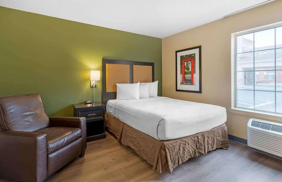 Extended Stay America Select Suites - St Louis - Airport - Central-1