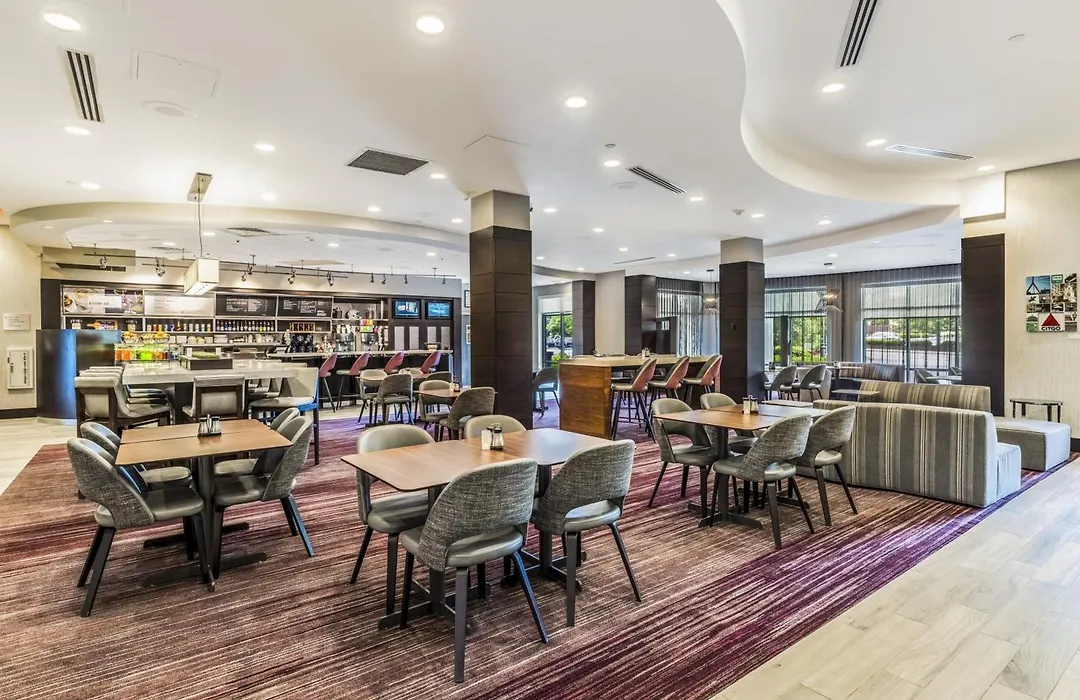 Courtyard By Marriott Boston Waltham-1